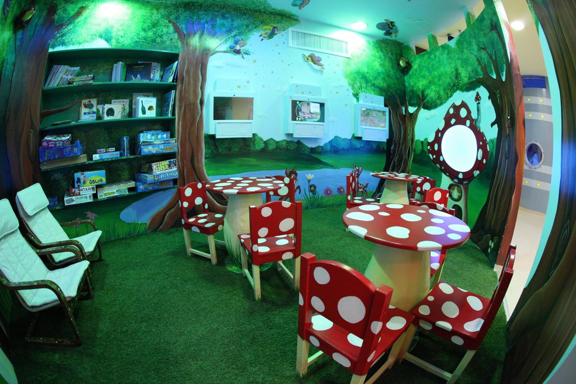 Dan Eilat Hotel Instalações foto The children's library
