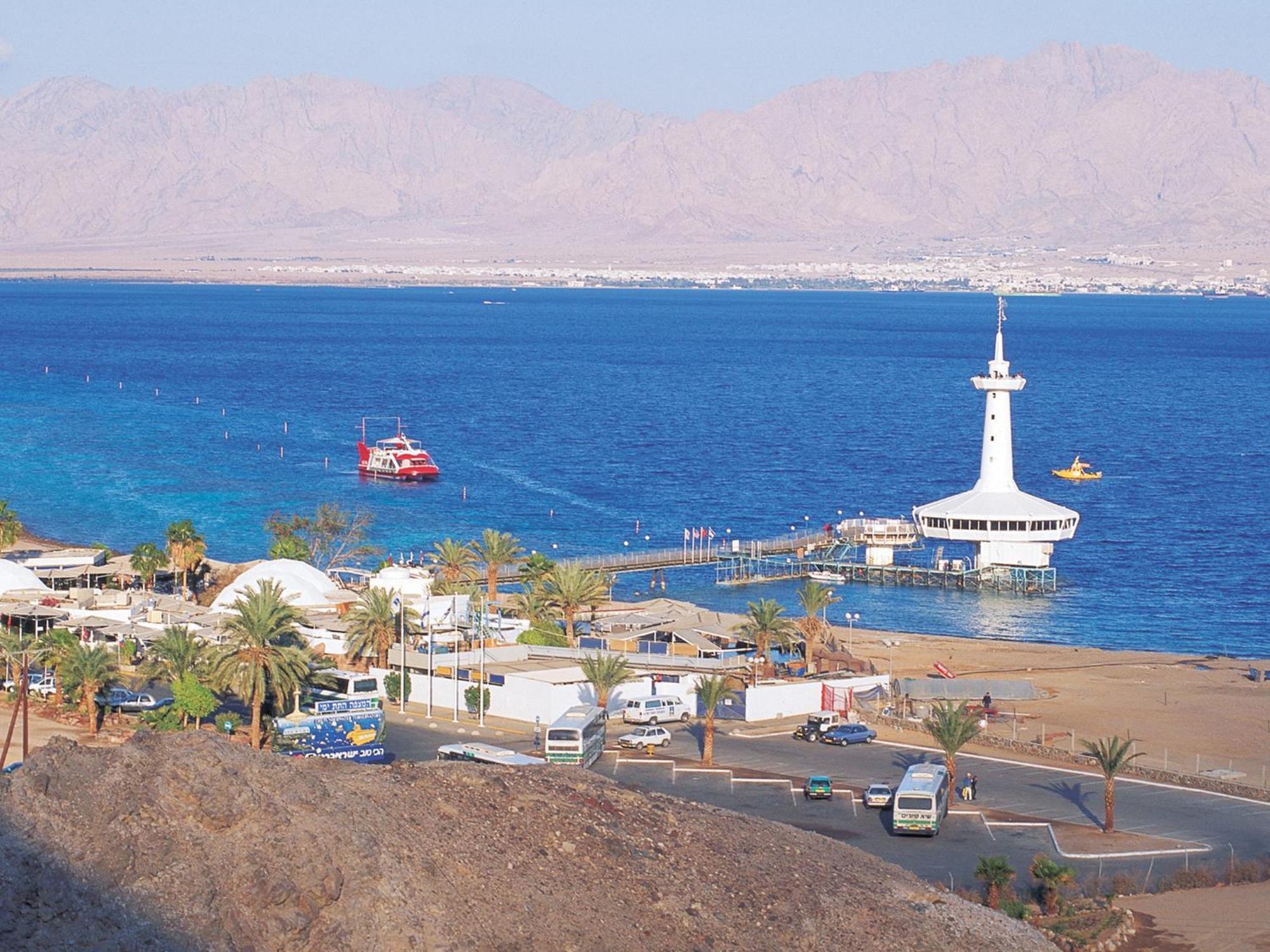 Dan Eilat Hotel Exterior foto The port of Eilat